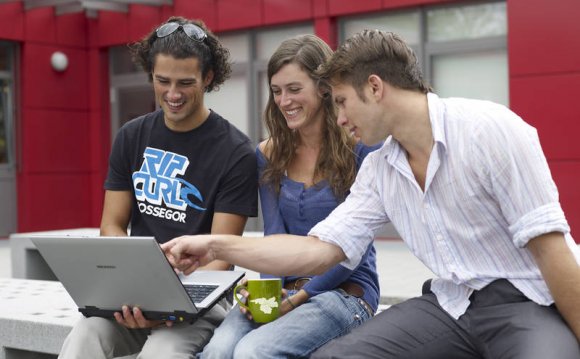 Students with laptop